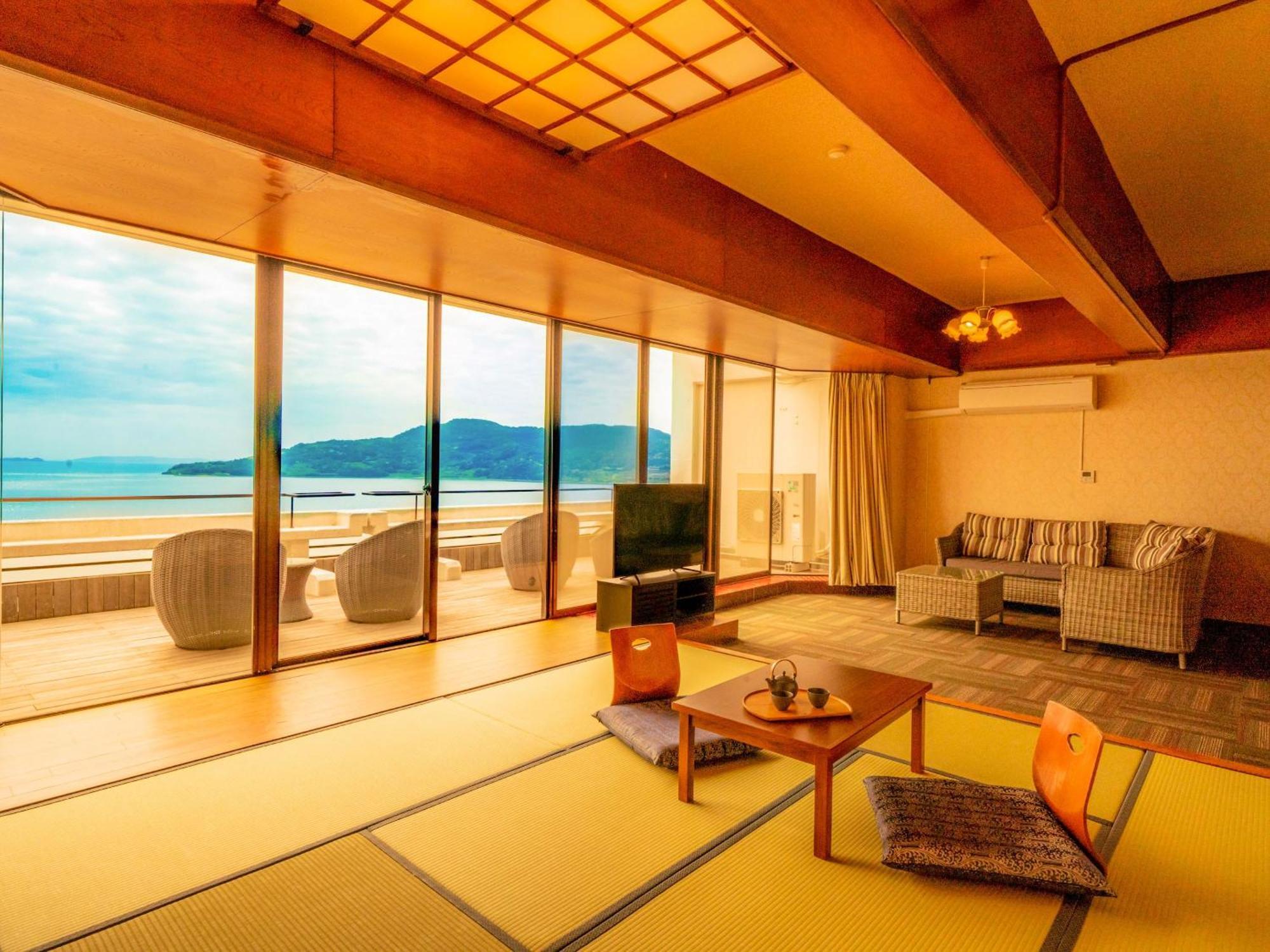Ooedo Onsen Monogatari Hotel Ranpu 平戸市 外观 照片
