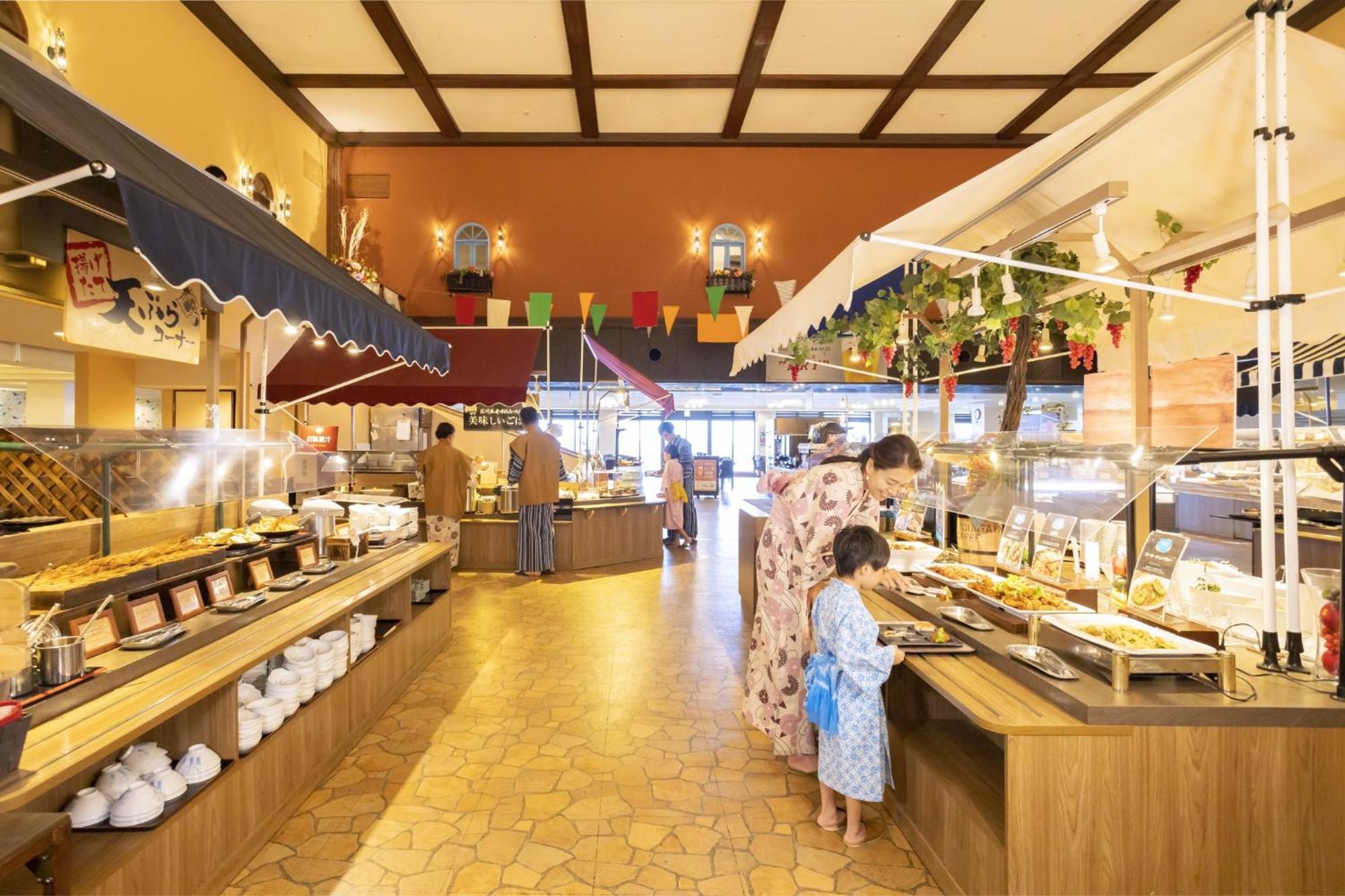 Ooedo Onsen Monogatari Hotel Ranpu 平戸市 外观 照片